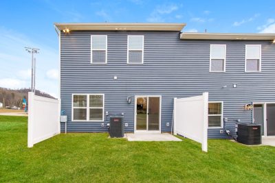 026 photo rear view 15036852